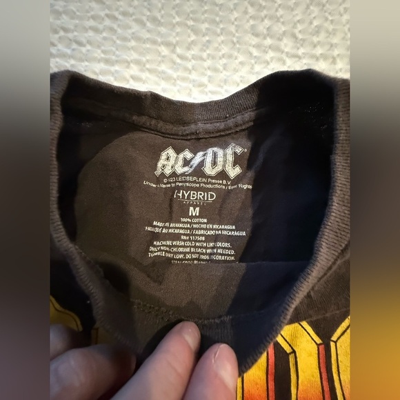 AC/DC Black T-Shirt with Red and Yellow Highway to Hell Design - Picture 4 of 4